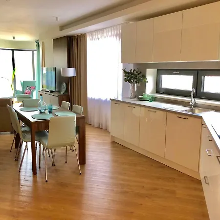 Wellnes Aparetments Hamberger דירה
